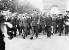 A victorious Charles de Gaulle at the liberation of Paris