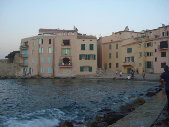 Maisons de Pêcheurs in the Baie de La Ponche...